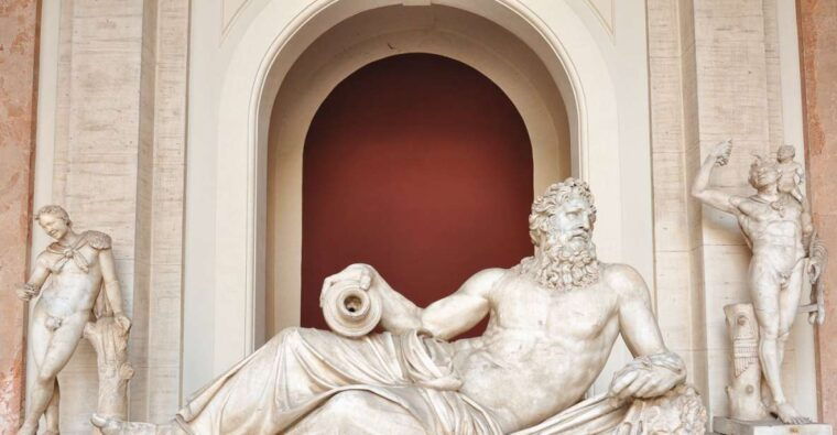vatican-museums-sistine-chapel-with-basilica-or-rafael-rooms-2