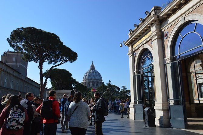 vatican-museums-with-sistine-chapel-small-group-tour