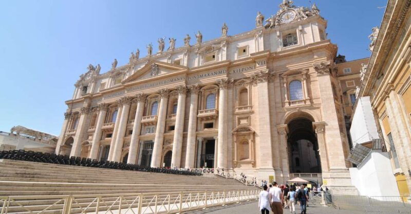 vatican-official-guided-tour-of-st-peters-basilica