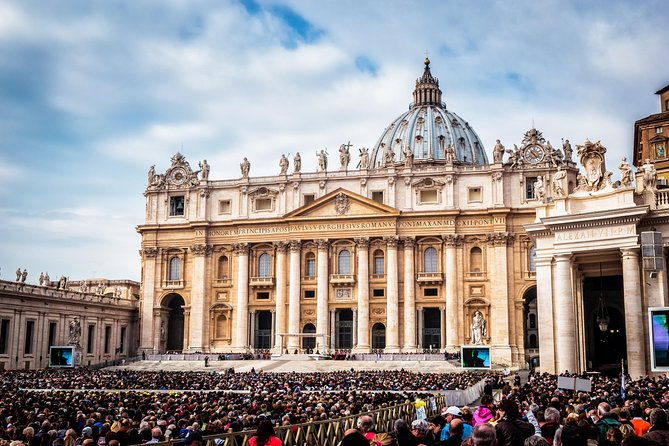 vatican-papal-audience-and-sistine-chapel-skip-the-line-tour