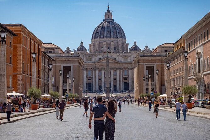 vatican-semi-private-tour-with-access-to-museums-sistine-chapel