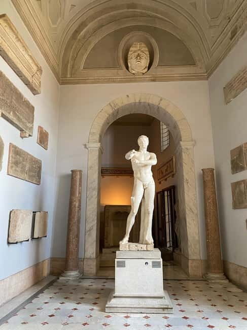 Vatican: Skip-the-Line Museums, Sistine & St. Peter's Tour - Key Points