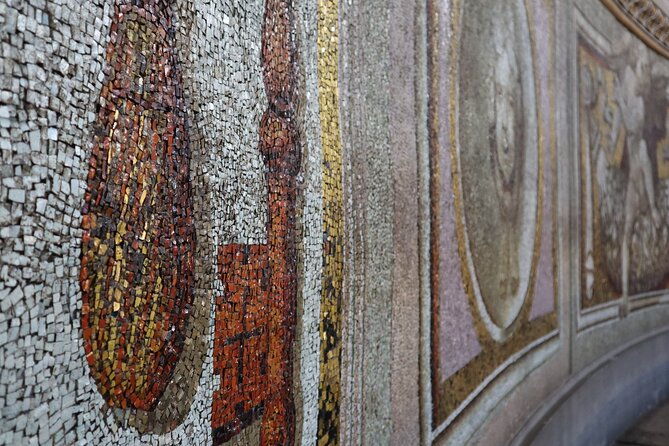 vatican-st-peters-basilica-dome-climb-and-papal-tombs-tour