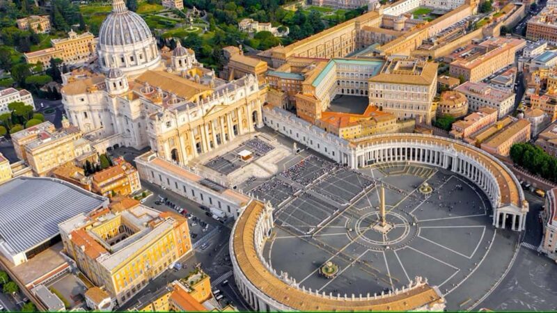 Vatican: St. Peter's Basilica Skip the Line Official Tour - The Art and Architecture