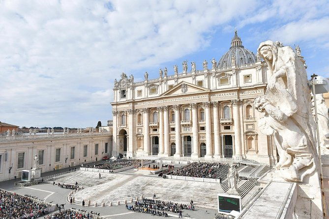 vatican-tour-museums-raphael-rooms-sistine-chapel