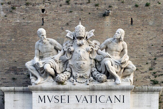 vatican-tour-museums-raphael-rooms-sistine-chapel