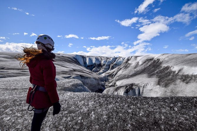 vatnajokull-glacier-walk-from-hali