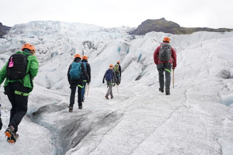 vatnajokull-short-glacier-encounter-walk-with-4x4-transfer