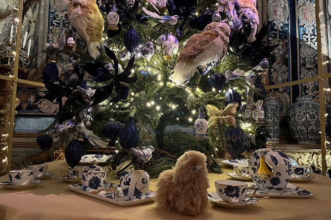 vaux-le-vicomte-castle-private-guided-half-day-tour-from-paris