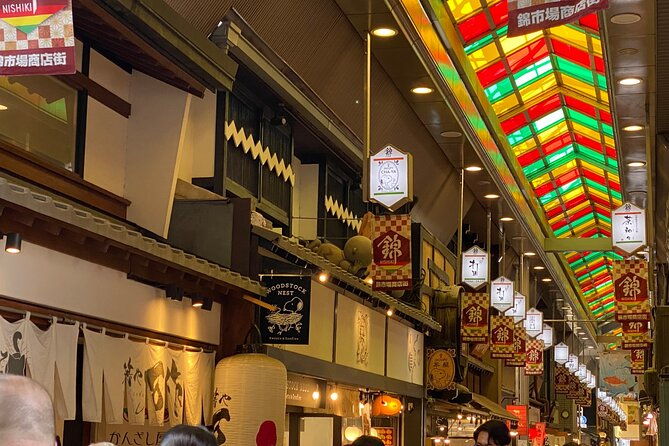 vegan-edible-flower-sushi-making-and-vegetable-tour-in-kyoto