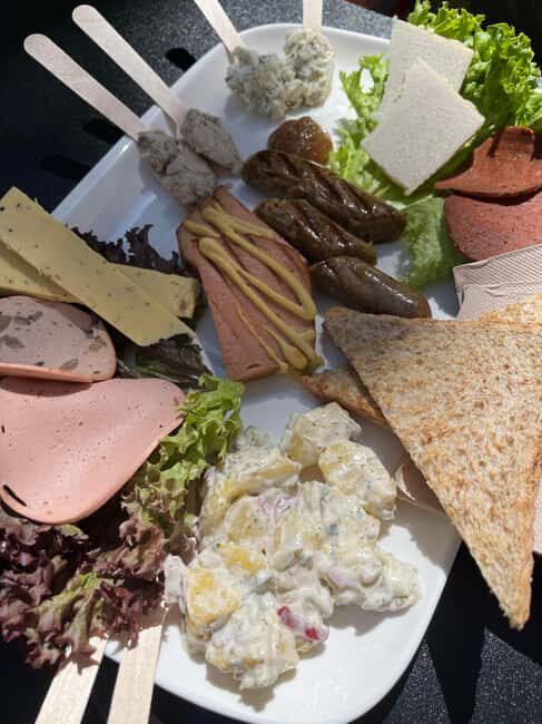 Vegan Food Tour in Berlin Mitte - FAQ  