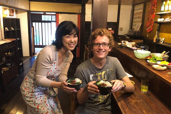 vegan-vegetarian-ramen-and-gyoza-by-bentoya-cooking