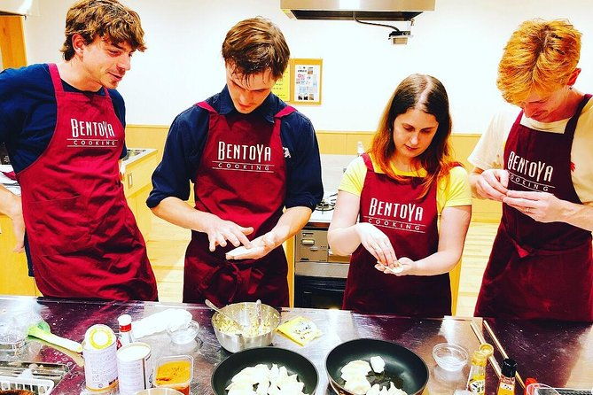 vegan-vegetarian-ramen-and-gyoza-by-bentoya-cooking