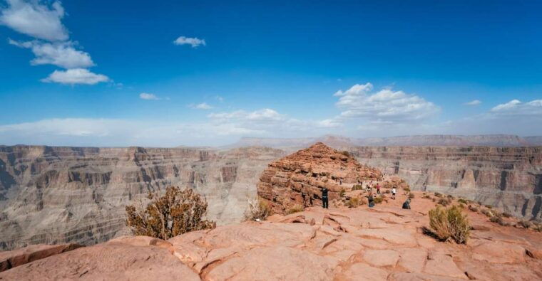 vegas-grand-canyon-west-rim-tour-hoover-dam-photo-stop