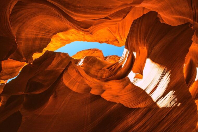 vegas-lower-antelope-canyon-horseshoe-bend-lunch-and-wifi