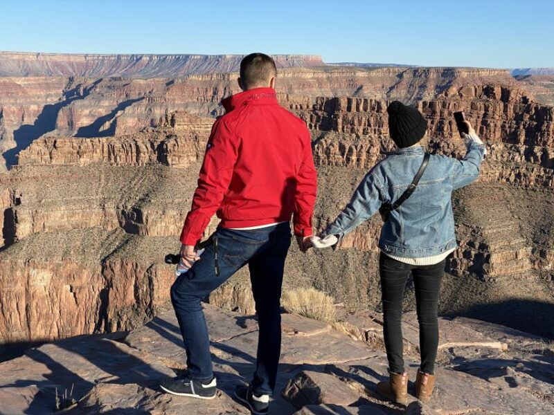 vegas-private-tour-to-grand-canyon-west-w-skywalk-option