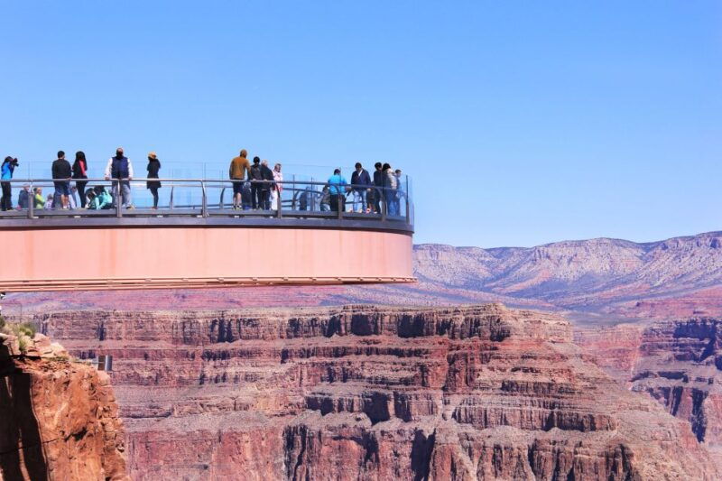 vegas-private-tour-to-grand-canyon-west-w-skywalk-option