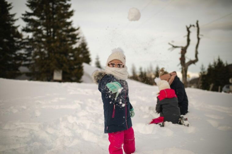 vegas-winter-adventure-mt-charleston-snow-day