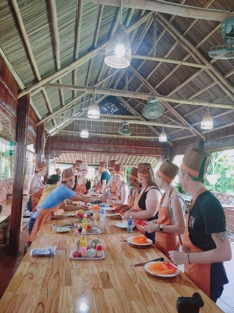 vegetarian-cooking-class-with-local-family-in-hoi-an