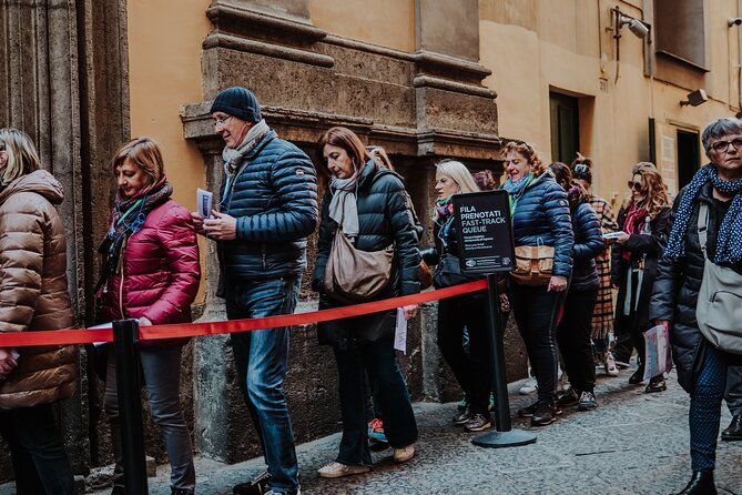 veiled-christ-small-group-tour-with-entrance-ticket-in-naples