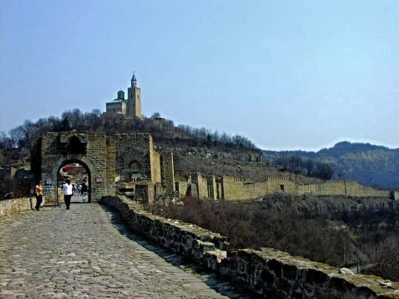 Veliko Tarnovo & Arbanasi Full day tour - Discovering Veliko Tarnovo: Bulgaria’s Medieval Capital
