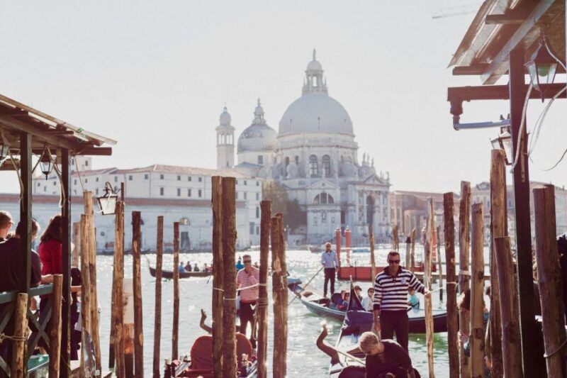 venetian-private-sandolo-tour
