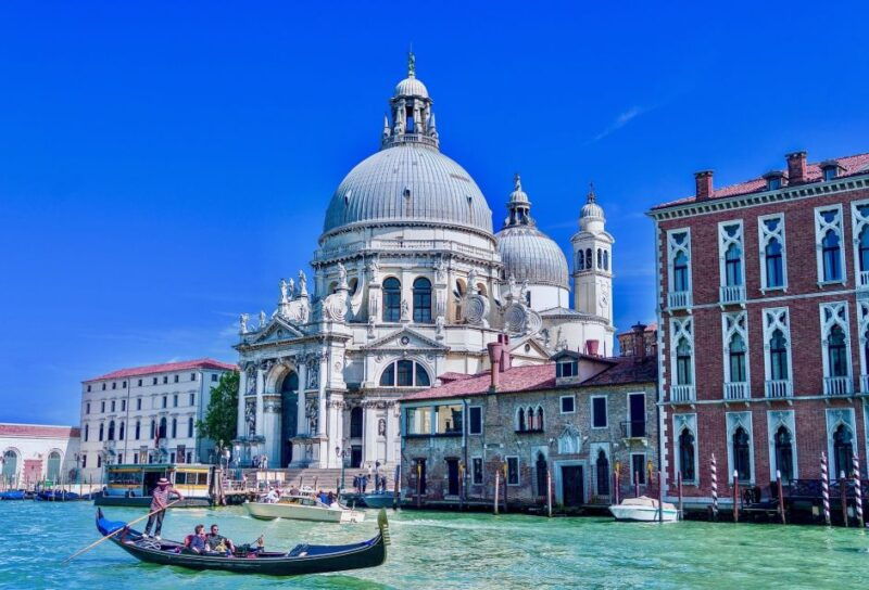 venetian-private-sandolo-tour