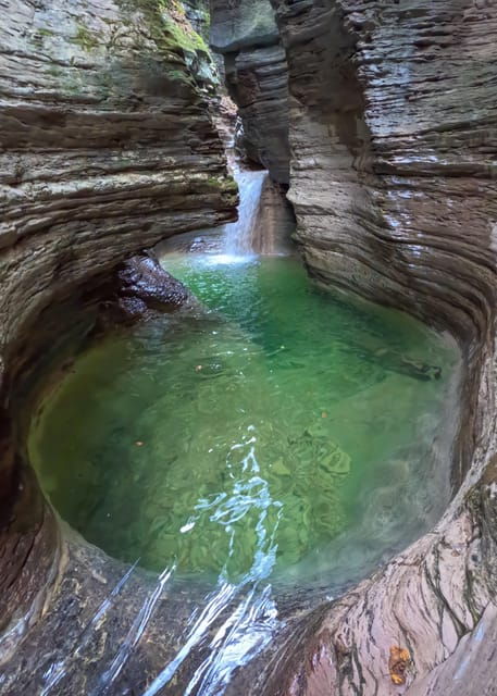 veneto-dolomites-winter-canyoning-cornolade-waterfalls-val-maggiore