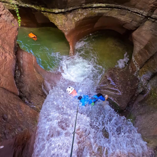 veneto-dolomites-winter-canyoning-cornolade-waterfalls-val-maggiore