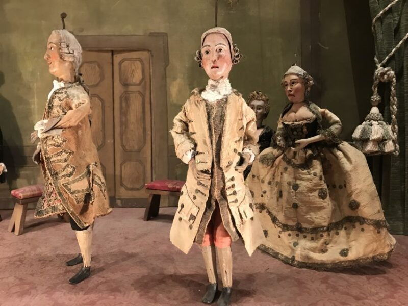 venice-2-hour-masks-puppets-tour-for-children