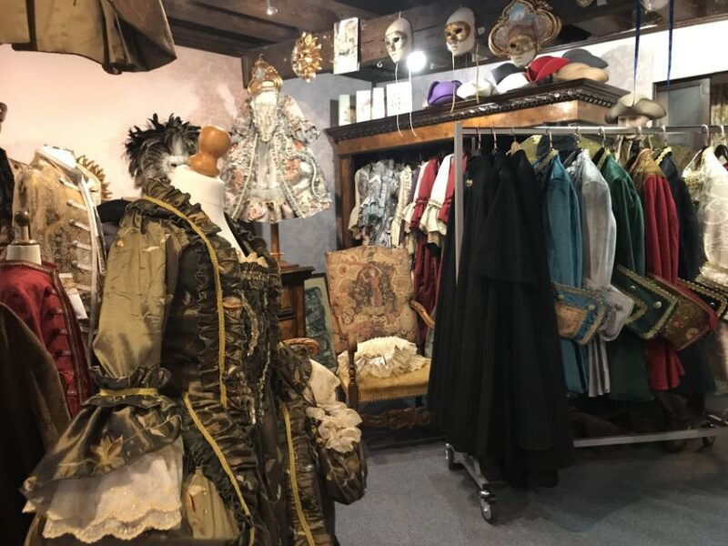 venice-2-hour-masks-puppets-tour-for-children