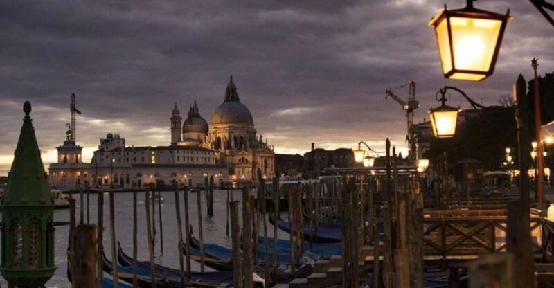venice-2-hour-private-walking-tour-at-night