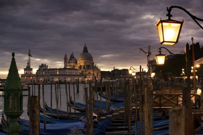venice-2-hour-private-walking-tour-at-night