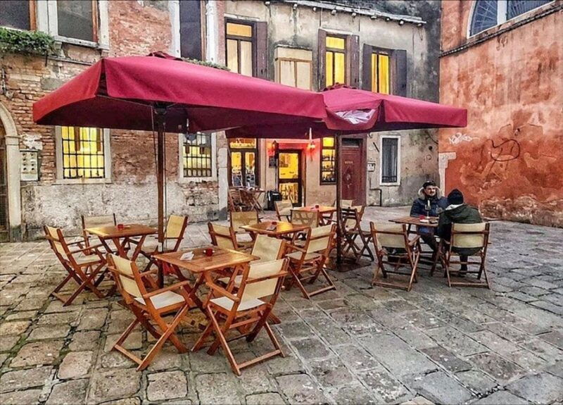 venice-a-culinary-journey-through-brunettis-mysteries