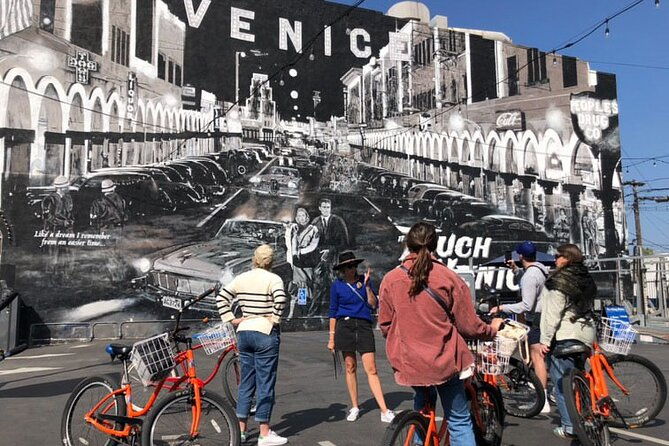 venice-and-santa-monica-french-bicycle-tour