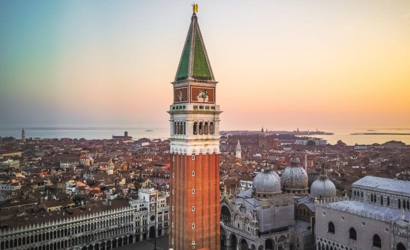 venice-basilica-doge-palace-bell-tower-entry