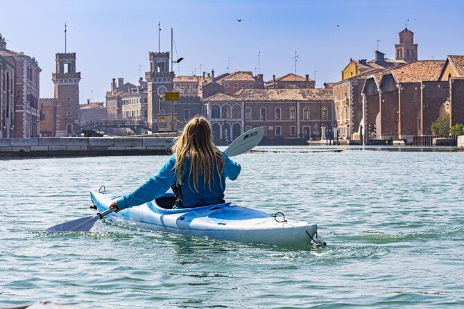 venice-beginners-kayak-tour-train-visit-the-medieval-arsenal
