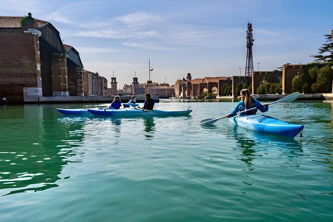venice-beginners-kayak-tour-train-visit-the-medieval-arsenal