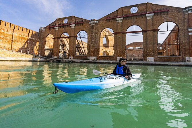 venice-beginners-kayak-tour-train-visit-the-medieval-arsenal