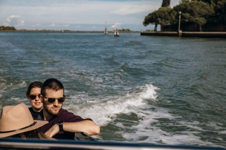 venice-burano-murano-half-day-tour-w-glassmaking-demo