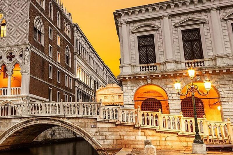 venice-carnival-mask-decoration-class-at-casanova-prisons