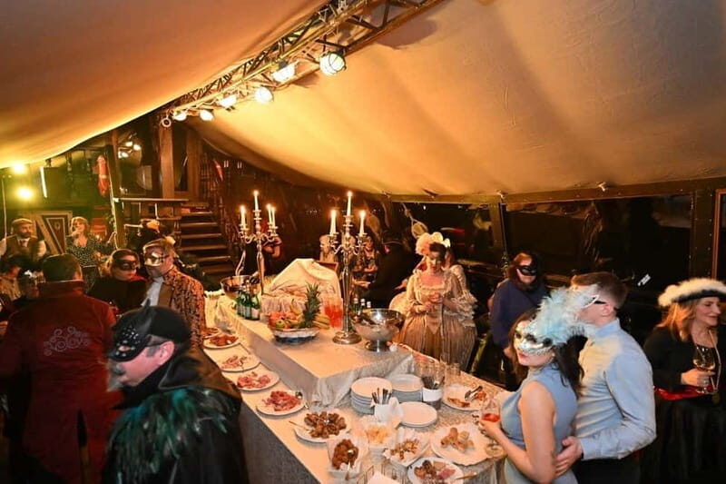 Venice: Carnival Party Cruise - A Closer Look at the Carnival Party Cruise