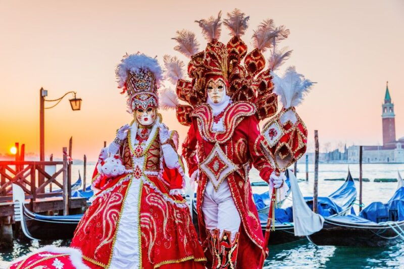 venice-carnival-traditions-private-tour-with-mask-workshop