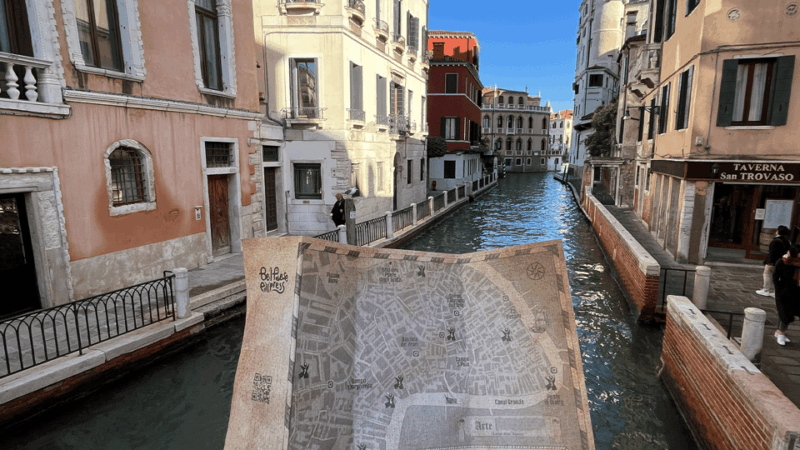 venice-city-escape-the-beggar-and-the-cloak