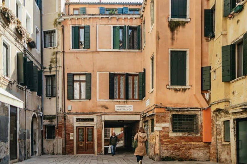 Venice: City Highlights Tour with St Mark's and Gondola Ride - Final Thoughts: Is This Tour Right for You?  