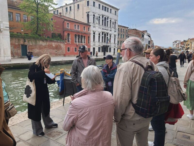 venice-city-wonders-group-walking-tour-with-a-guide
