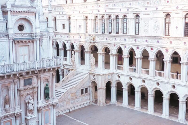 venice-doges-palace-and-st-marks-basilica-tour