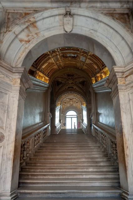 venice-doges-palace-bridge-of-sighs-small-group-tour