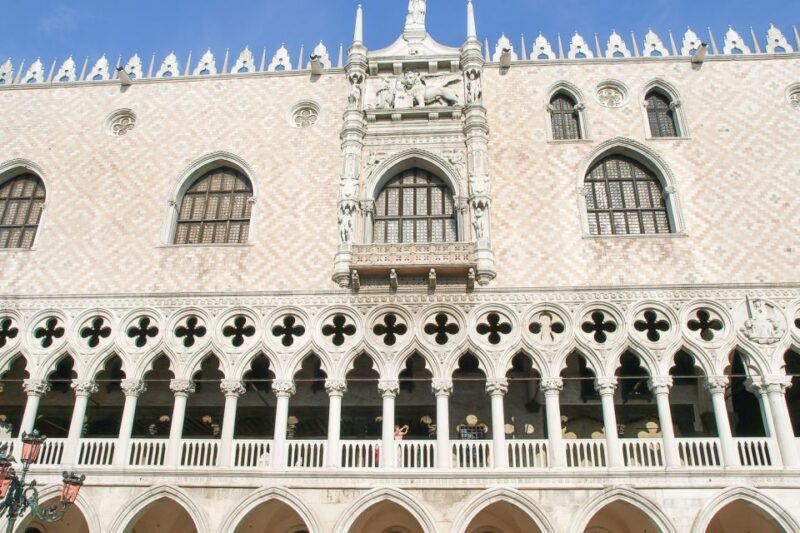 venice-doges-palace-reserved-entry-ticket
