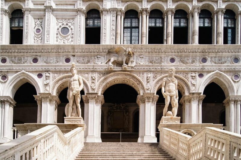 venice-doges-palace-skip-the-line-entry-audioguide-app-2